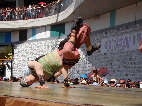 Acto de Breaking en el Cirque Du Soleil - Bboy Big George