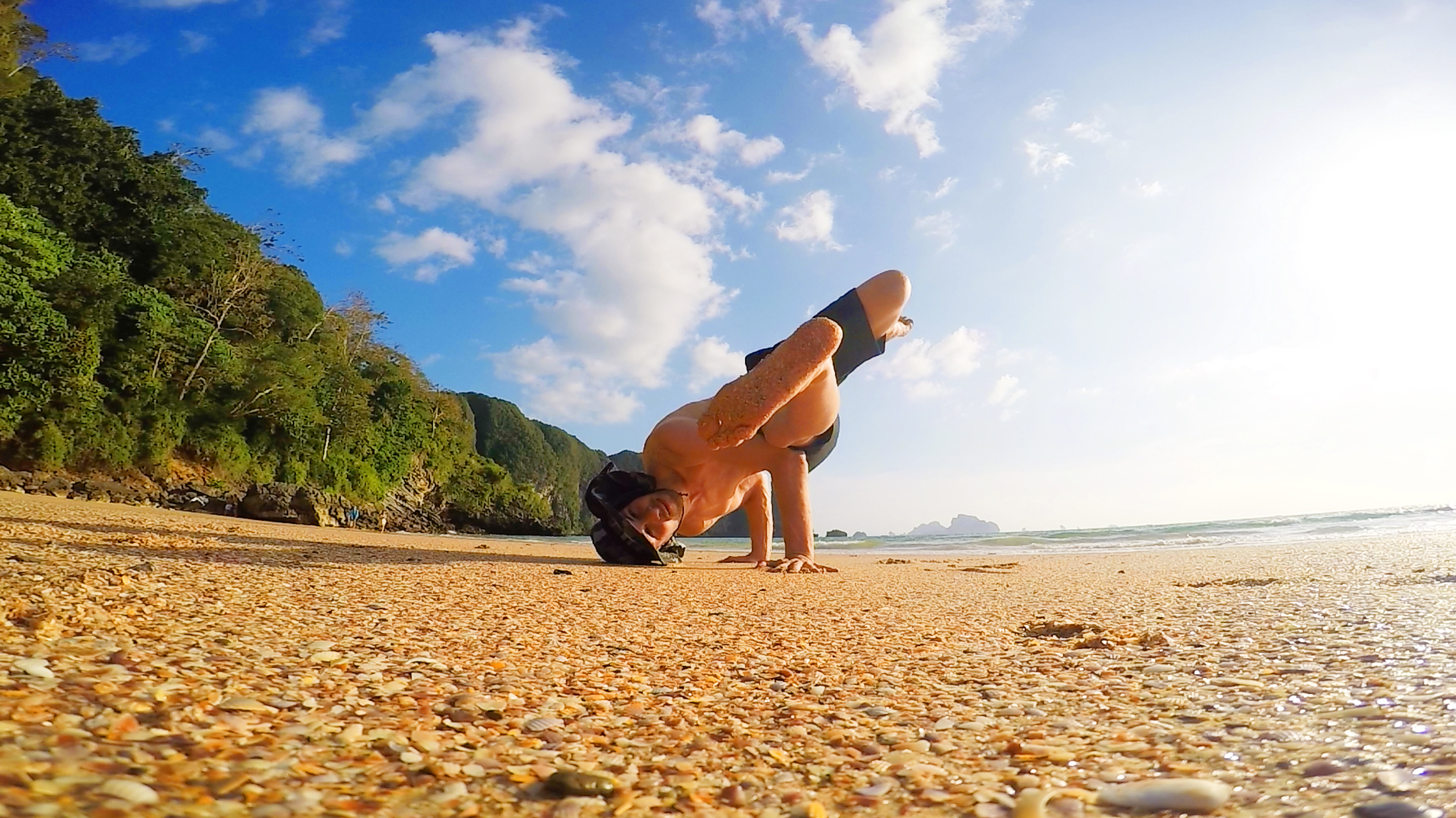 Baby Freeze de Break Dance en Ao nang